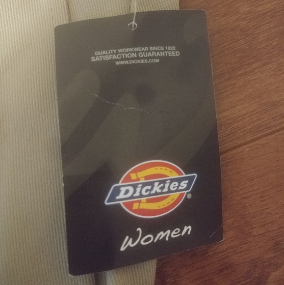 Women's Dickies slim fit work pants - Picture 2 of 3